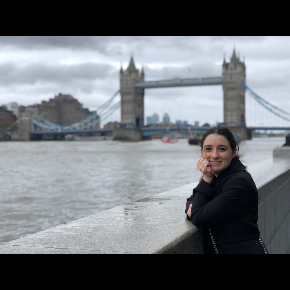 Meet your Posher, Rae